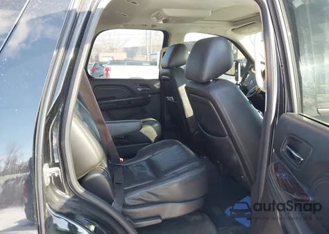 2011 GMC Yukon Denali z USA, uszkodzony, nr VIN 1GKS2EEF8BR352274